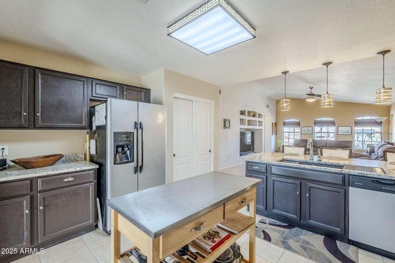 32-web-or-mls-Lauren-17