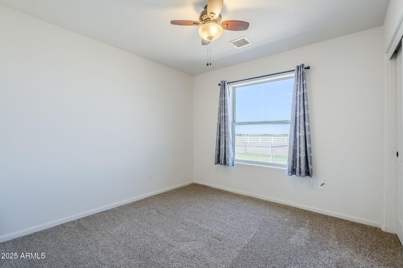 37-web-or-mls-Lauren-22