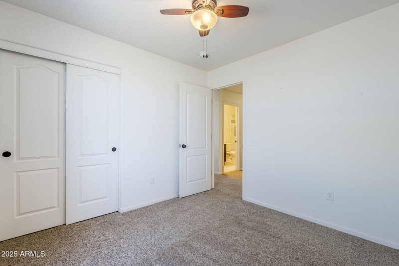 38-web-or-mls-Lauren-23