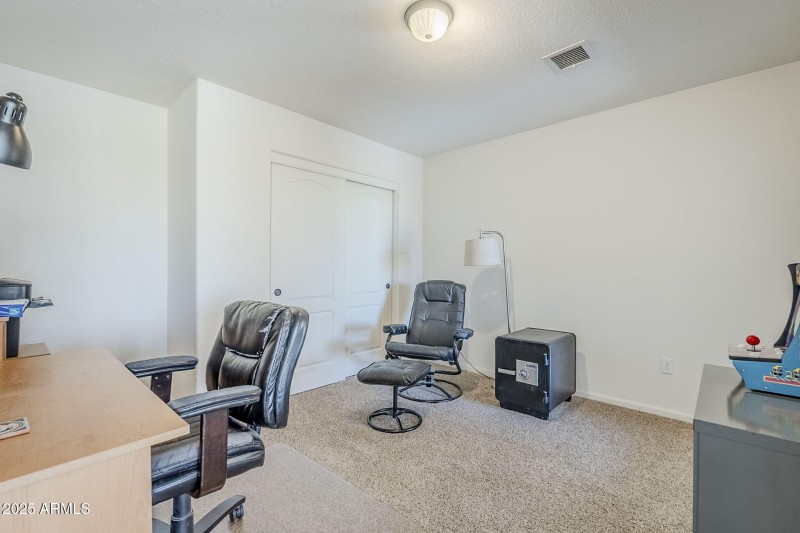 47-web-or-mls-Lauren-32