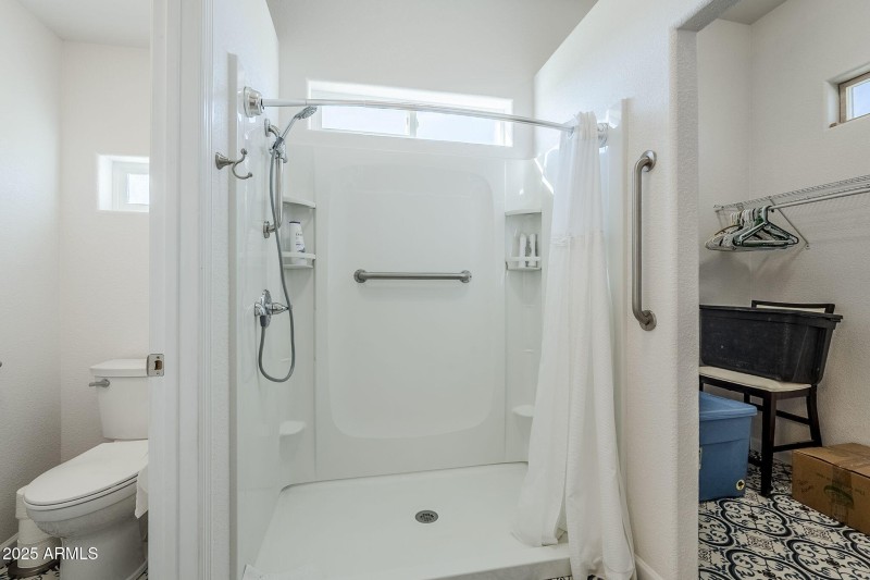 61-web-or-mls-Lauren-46