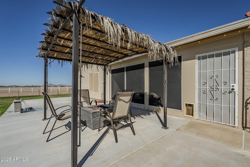 72-web-or-mls-Lauren-57