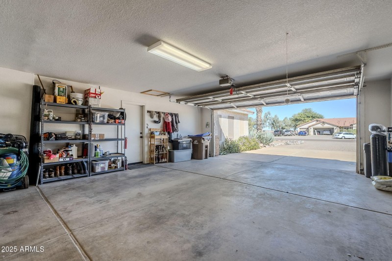 83-web-or-mls-Lauren-68