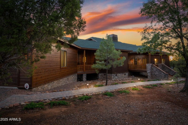 1600SVineMapleLn-ShowLow-AZ-Twilights-3