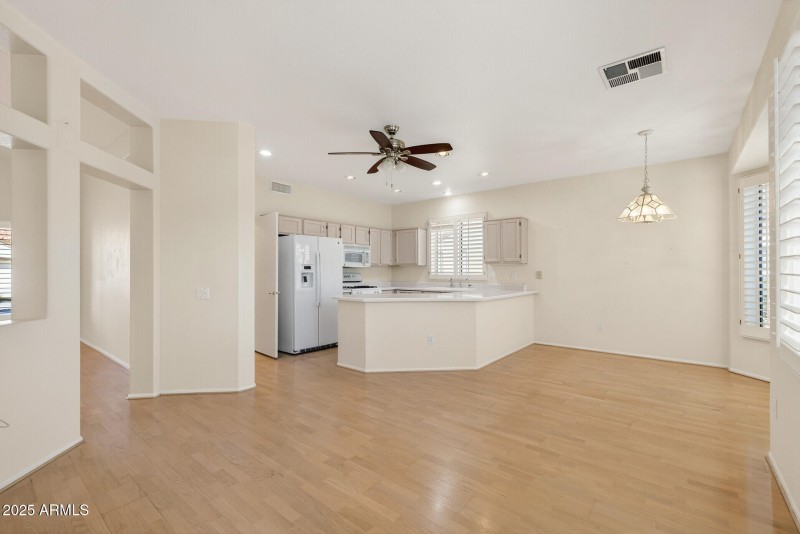 Open Kitchen