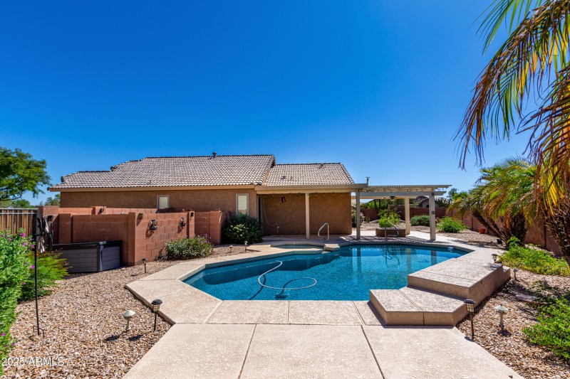 b258e1258190676db4254e60919c7d2a