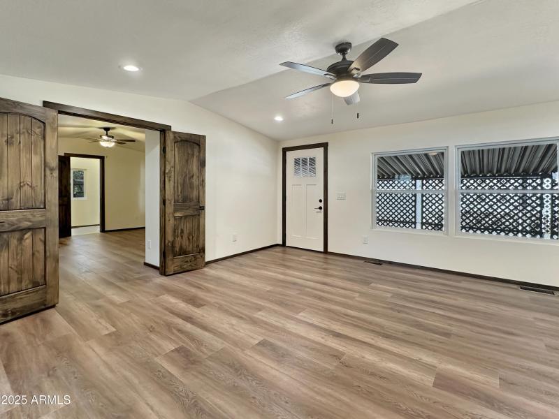 9f194404b0c1e3c6bb7551674d8b42b91ffac271