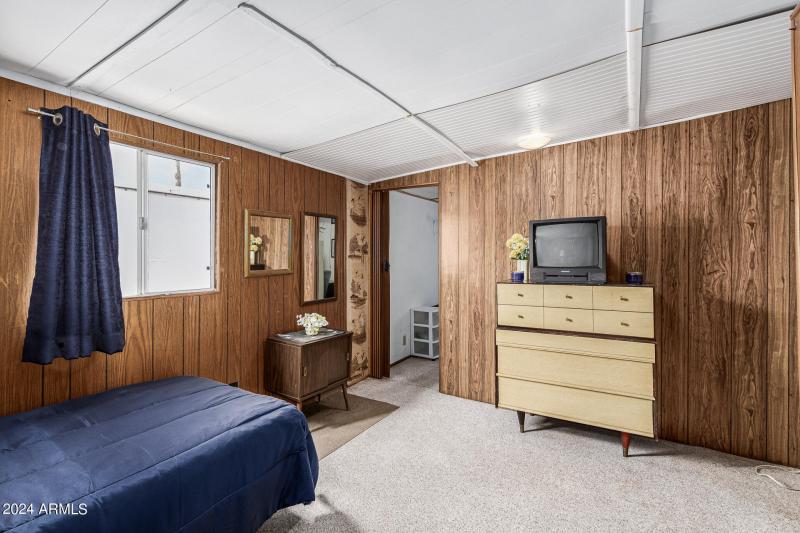 ENTER THE 2ND BEDROOM