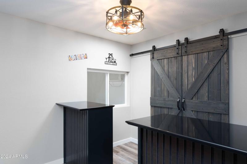 Entertainer's Dream Bar