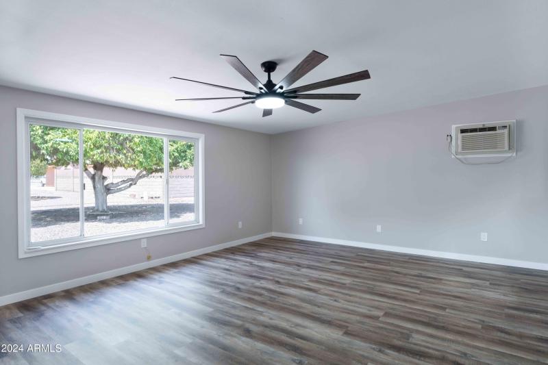 Arizona Room with Air Conditioning