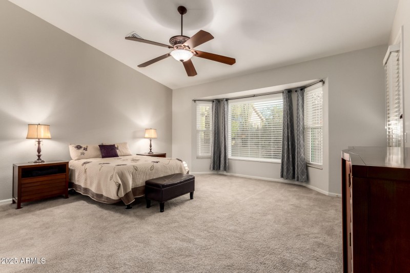 8807 E SAGUARO BLOSSOM RD