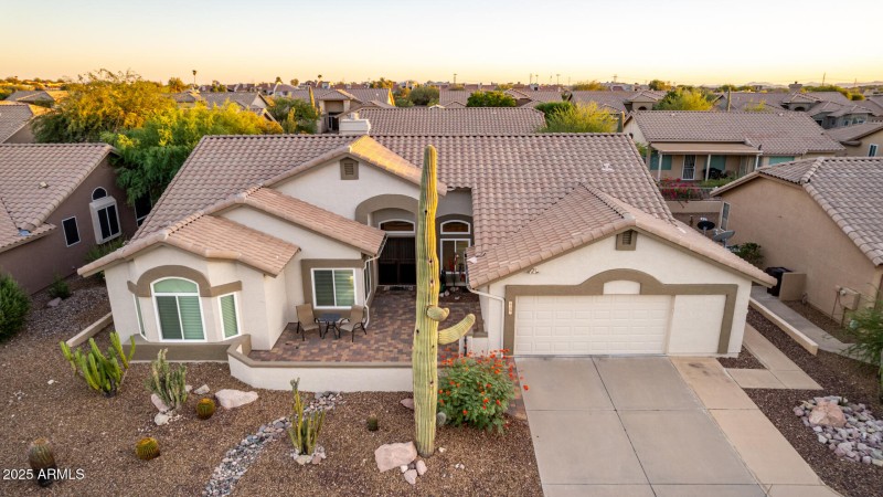 8807 E SAGUARO BLOSSOM RD