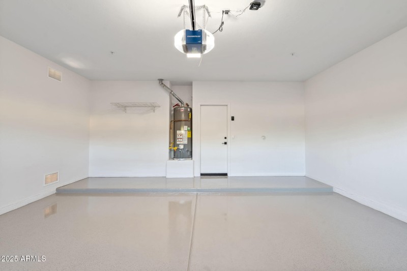 Epoxy Floors in Garage