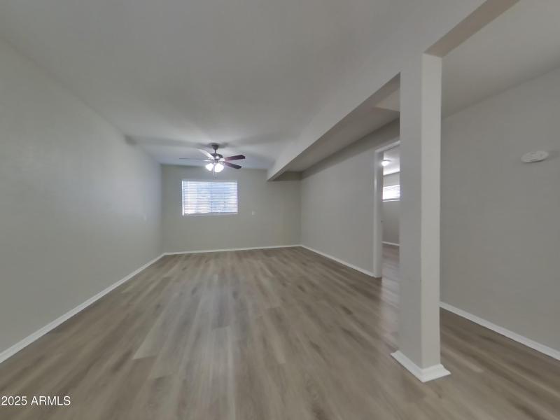 2_pc_Jiqr16ZC41_8NsiTwj4Io_layout_1