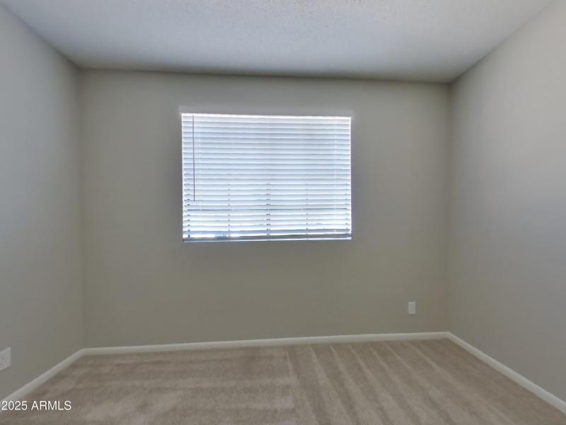 15_pc_JcBIsWoi6F_ZvtVCbSl4l_layout_0