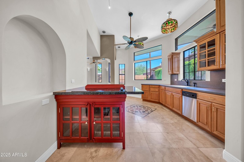 1450 E Royal Palm Rd-26