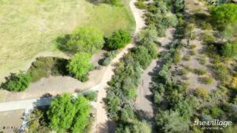 20251002212804538211000000