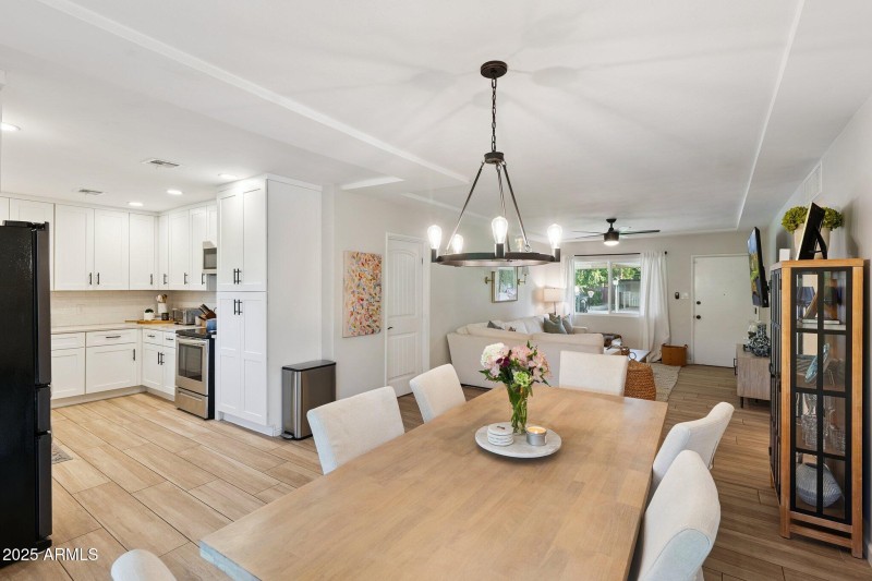 7-web-or-mls-1816-e-colter-st