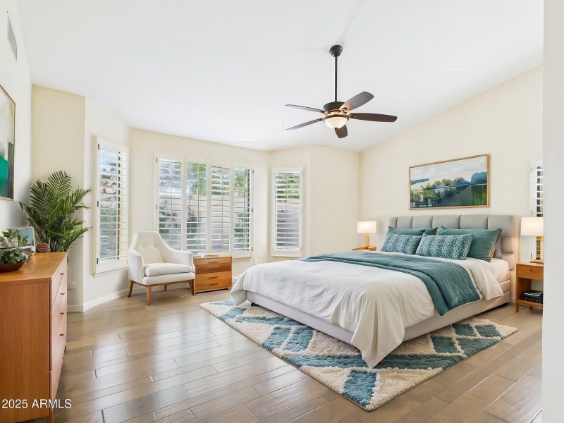 OWNER'S SUITE-VIRTUAL STAGING