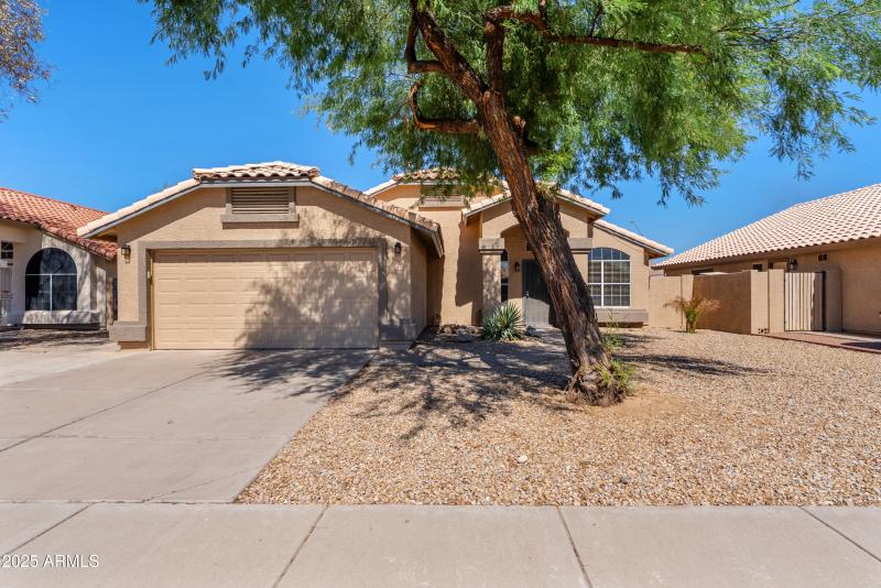 12312 W Edgemont AVE