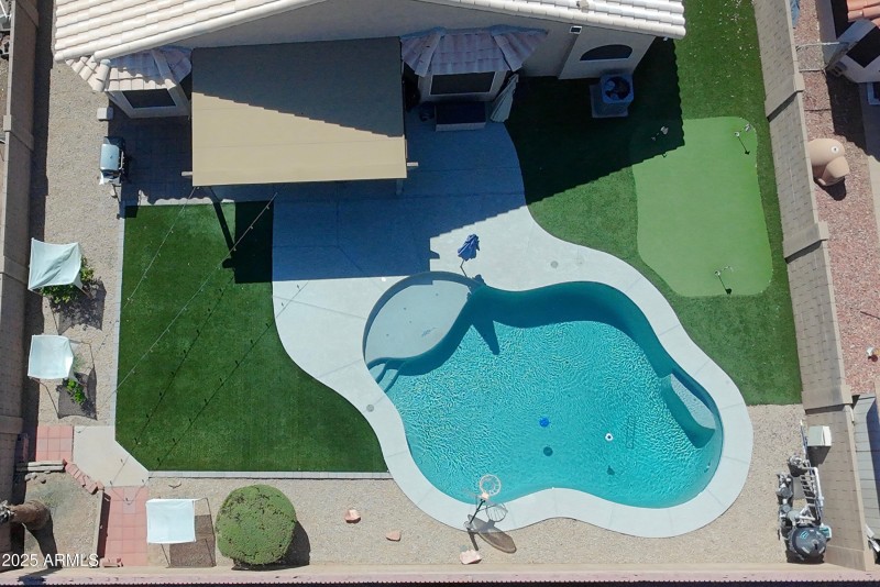 12312 W Edgemont AVE