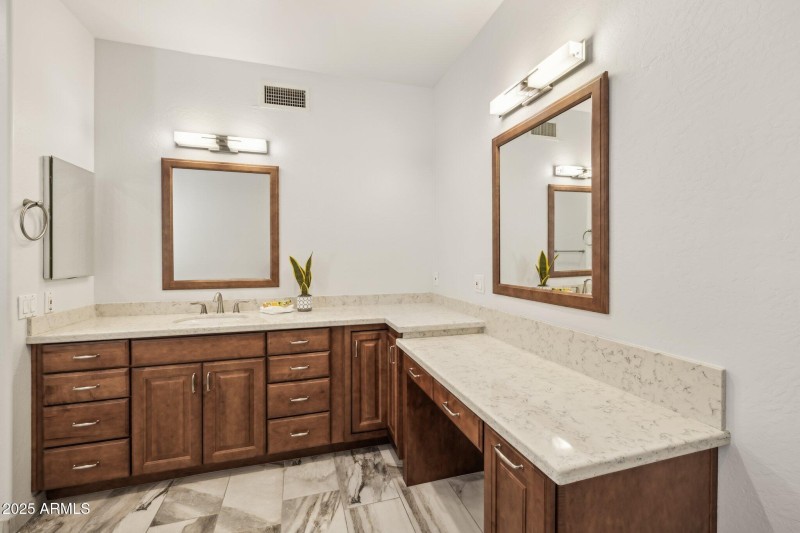 35-web-or-mls-11488-e-bella-vista-dr