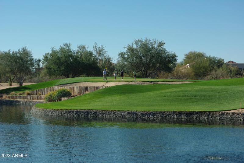 2 18 HOLE CHAMPIONSHIP COURSES