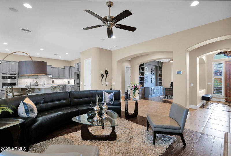 45-web-or-mls-P1303798