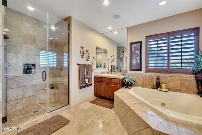 18-web-or-mls-Qp-2558