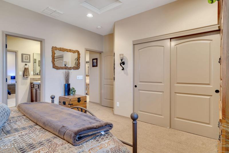 28-web-or-mls-Qp-2653