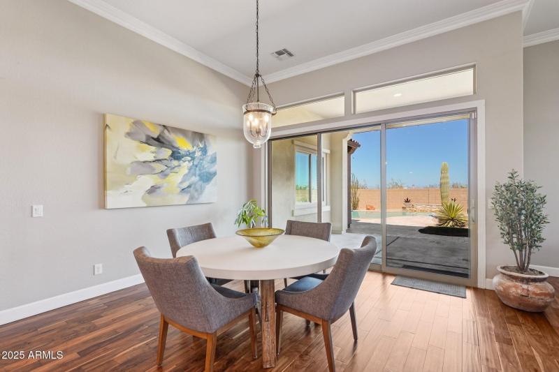 14-web-or-mls-W Georgia Ave-S0210-014