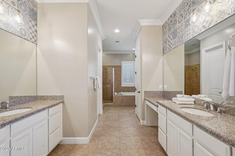 29-web-or-mls-W Georgia Ave-S0210-029