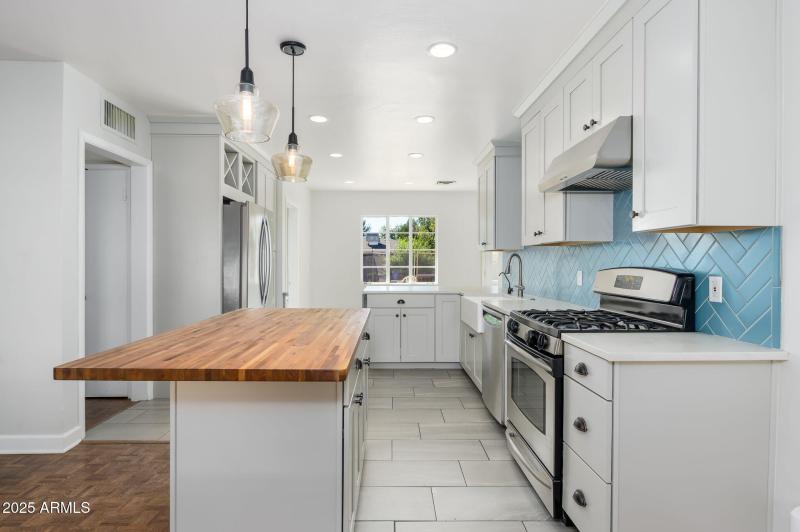 48-web-or-mls-Edgemont-46