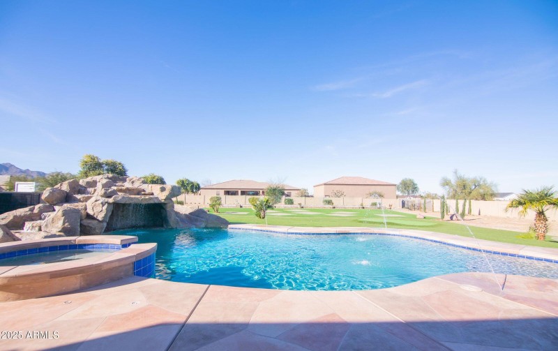 20220105174153755564000000-o