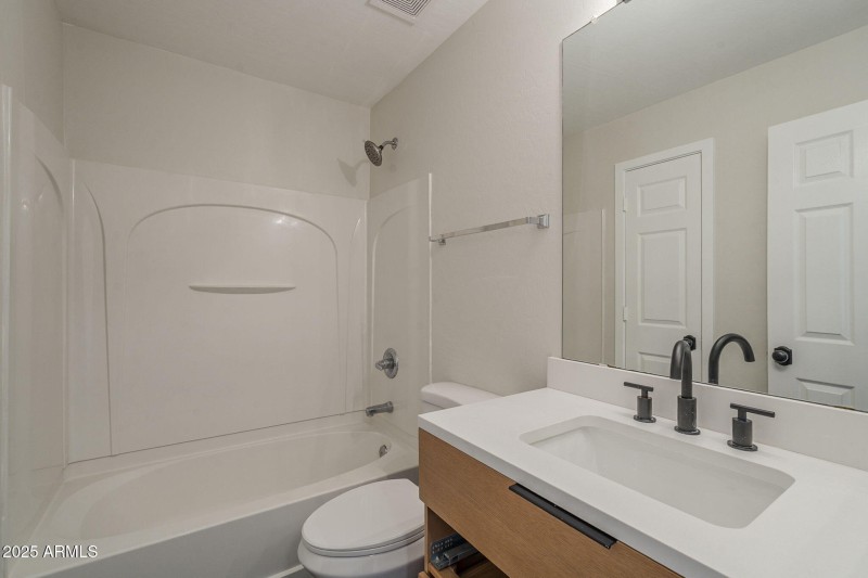 32-web-or-mls-Carson-32