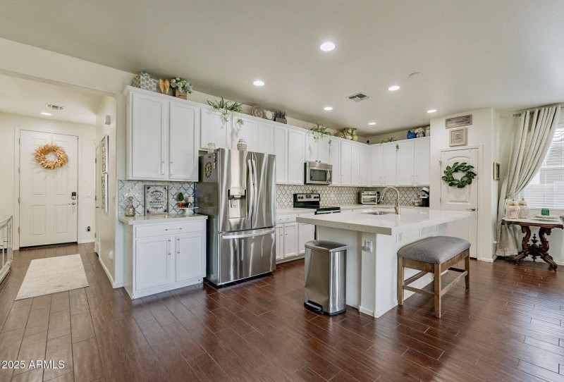 6-web-or-mls-163rd-6