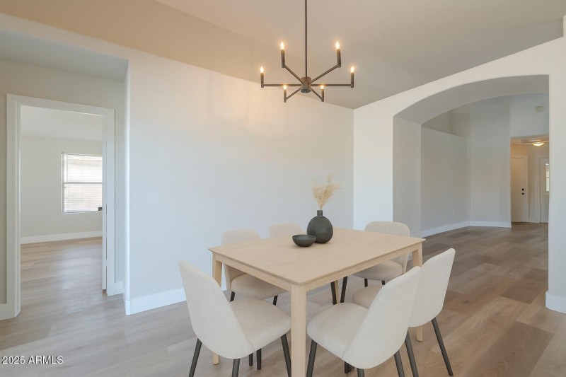 Eat in kitchen Virtual