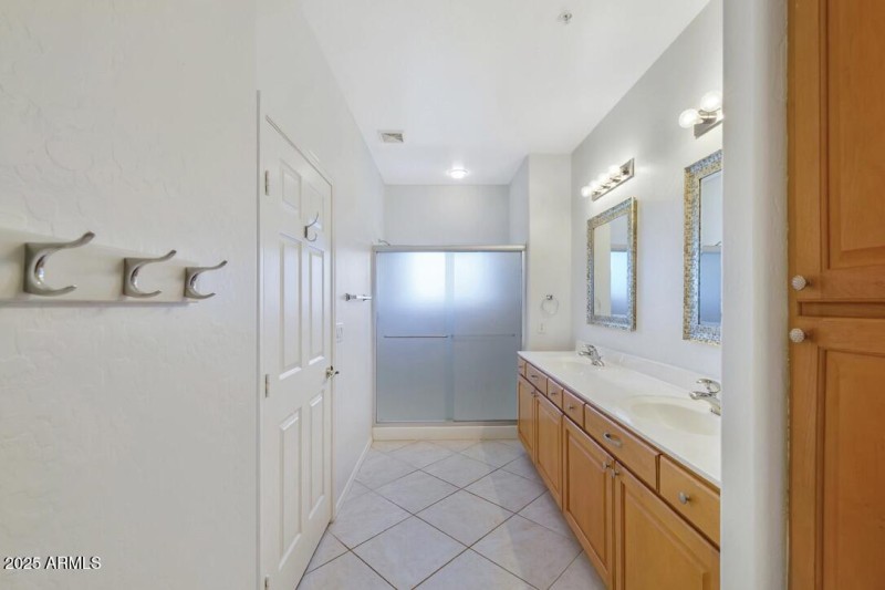 4309BC15-8FDF-45E2-A5D9-A918AB20346E_1_1