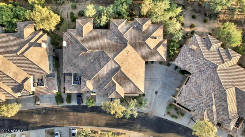 5D233EED-C87B-4802-A886-F05316655920_1_1