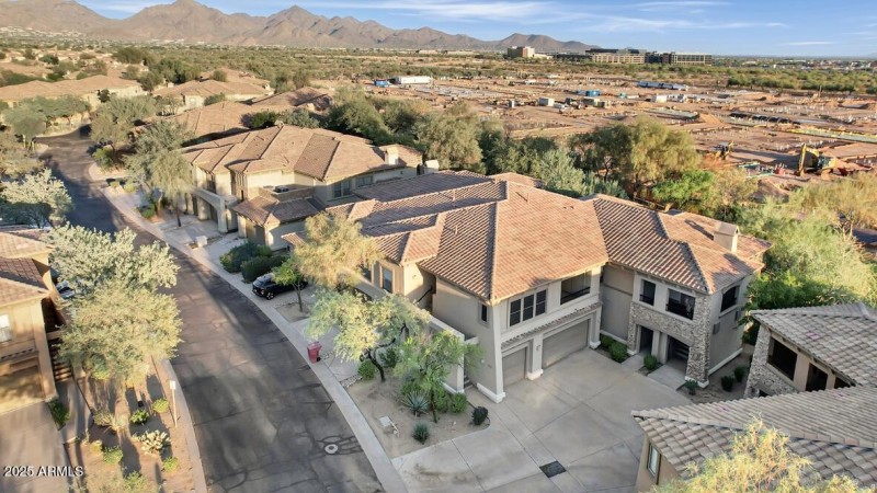 63C4262F-177D-454D-A6A5-AC513D5D62B7_1_1