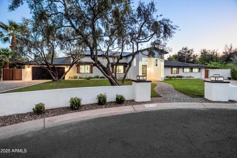 6715 E Montecito Ave-91