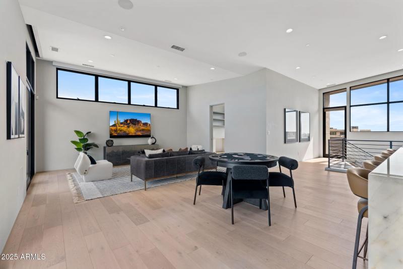 27-web-or-mls-37200-n-cave-creek-rd