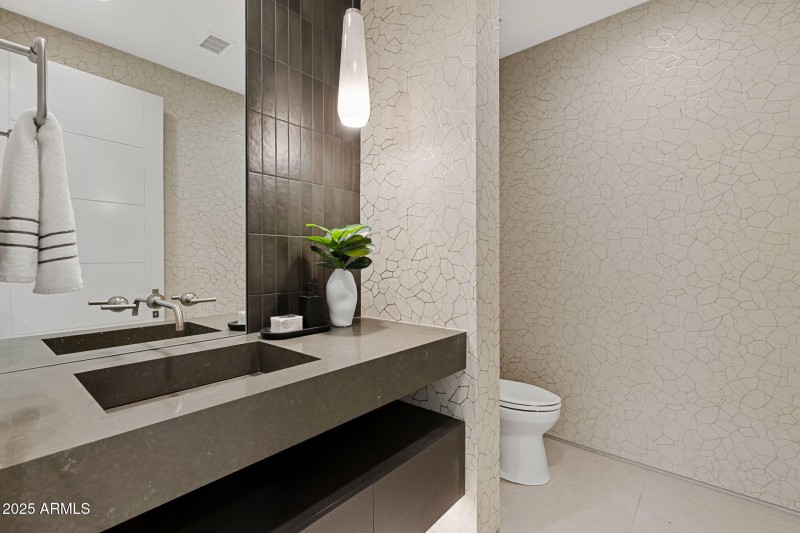 59-web-or-mls-37200-n-cave-creek-rd