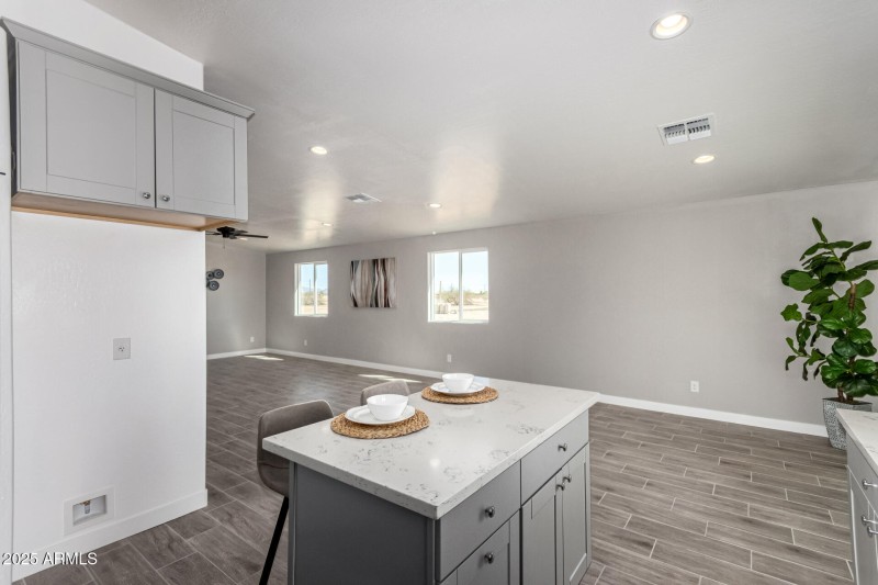 42761 W INDIANOLA AVE, Tonopah, AZ 85354