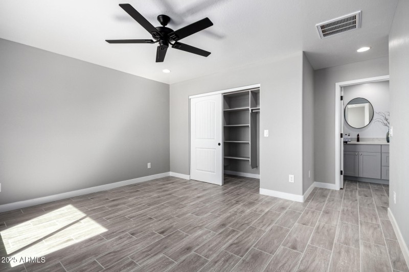 42761 W INDIANOLA AVE, Tonopah, AZ 85354