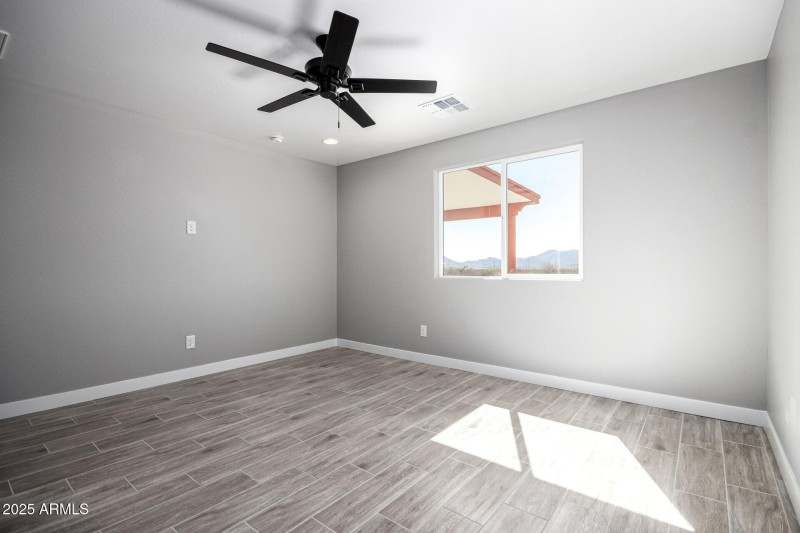 42761 W INDIANOLA AVE, Tonopah, AZ 85354