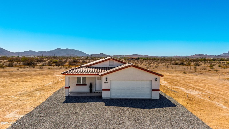 42761 W INDIANOLA AVE, Tonopah, AZ 85354