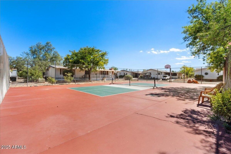 20-Community Tennis_Basketball Court