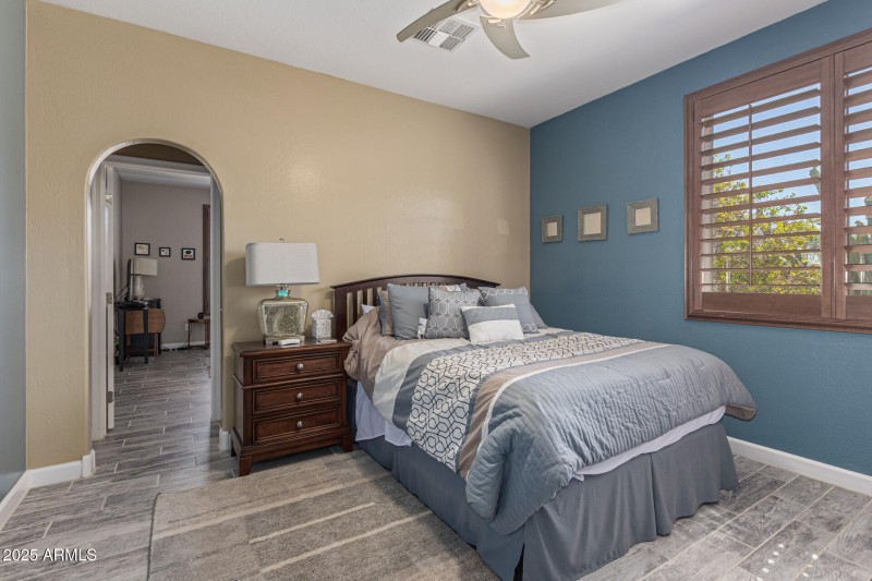 Guest Bedroom with easy access to casita