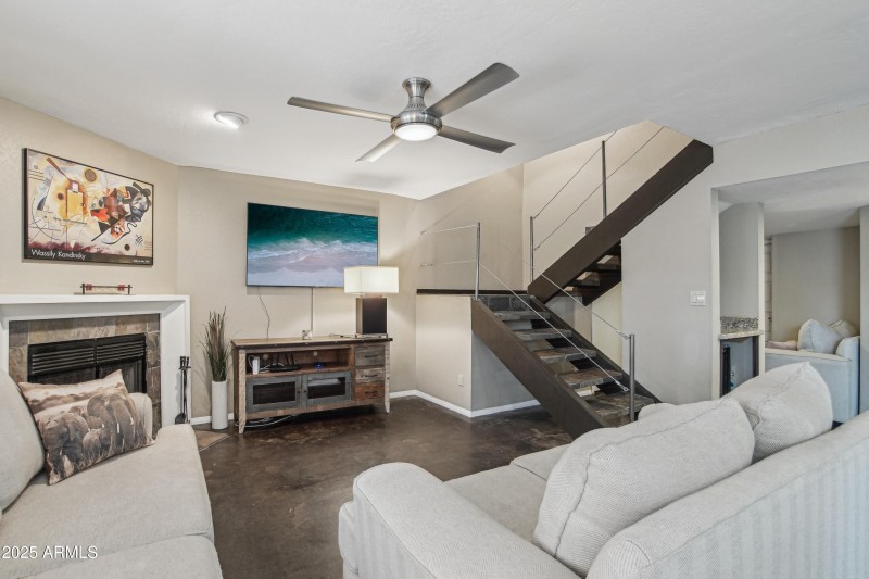 6-print-Hayden Rd 28-2905-006